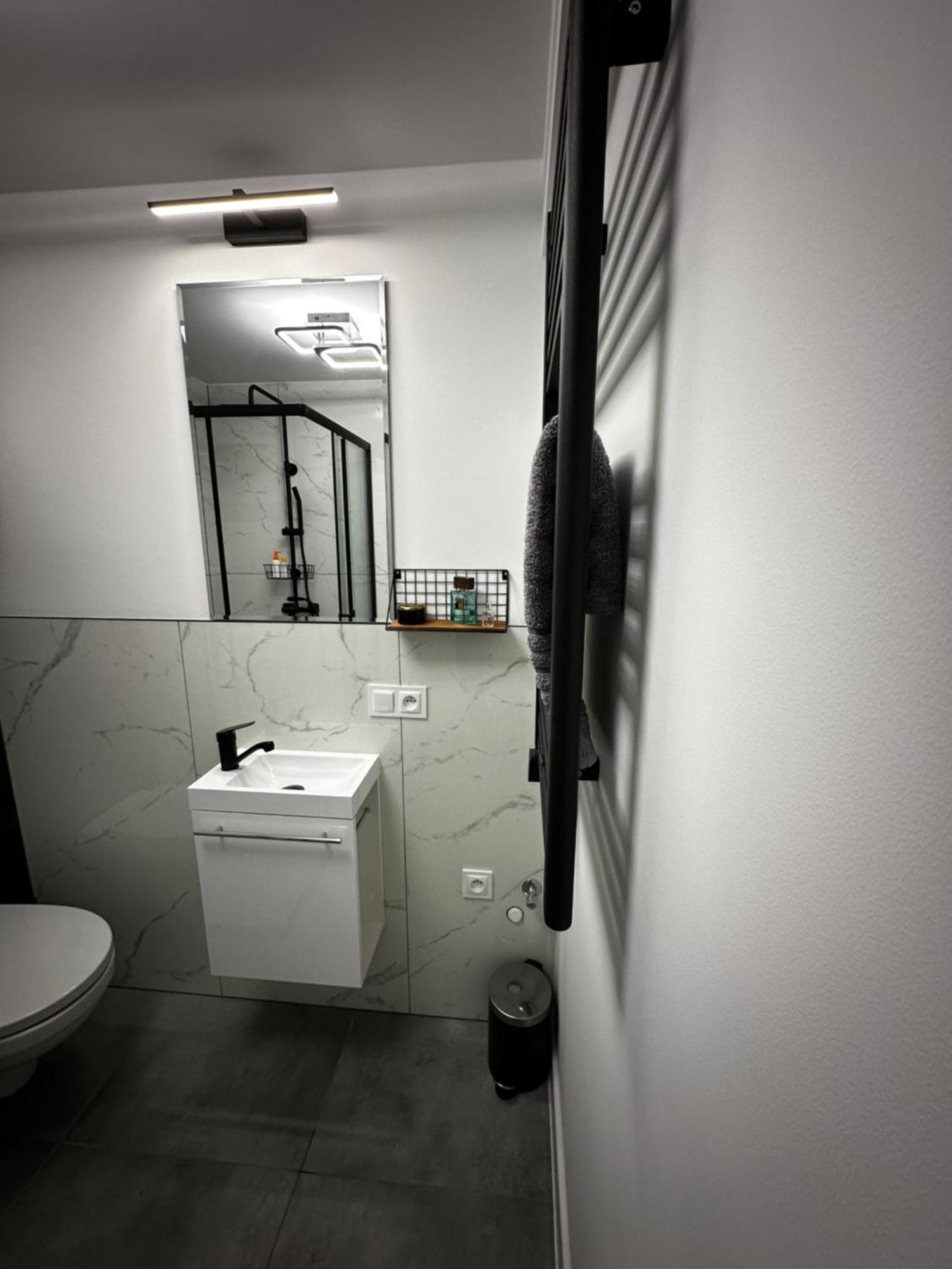 Skwerowa Nest Apartman Krakkó Kültér fotó