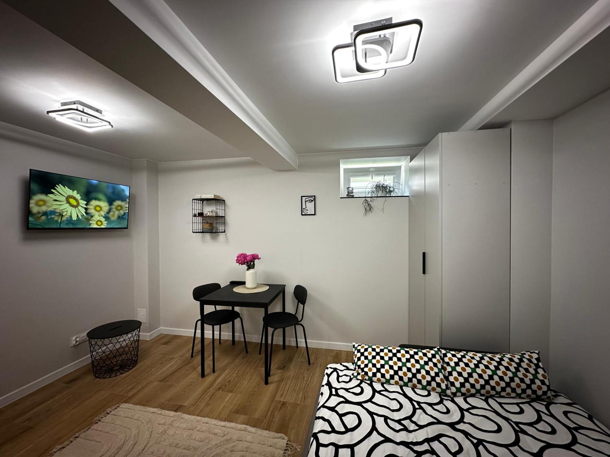 Skwerowa Nest Apartman Krakkó Kültér fotó