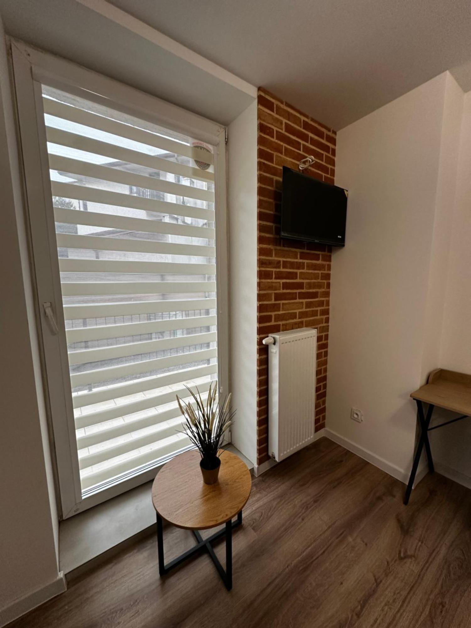 Skwerowa Nest Apartman Krakkó Kültér fotó