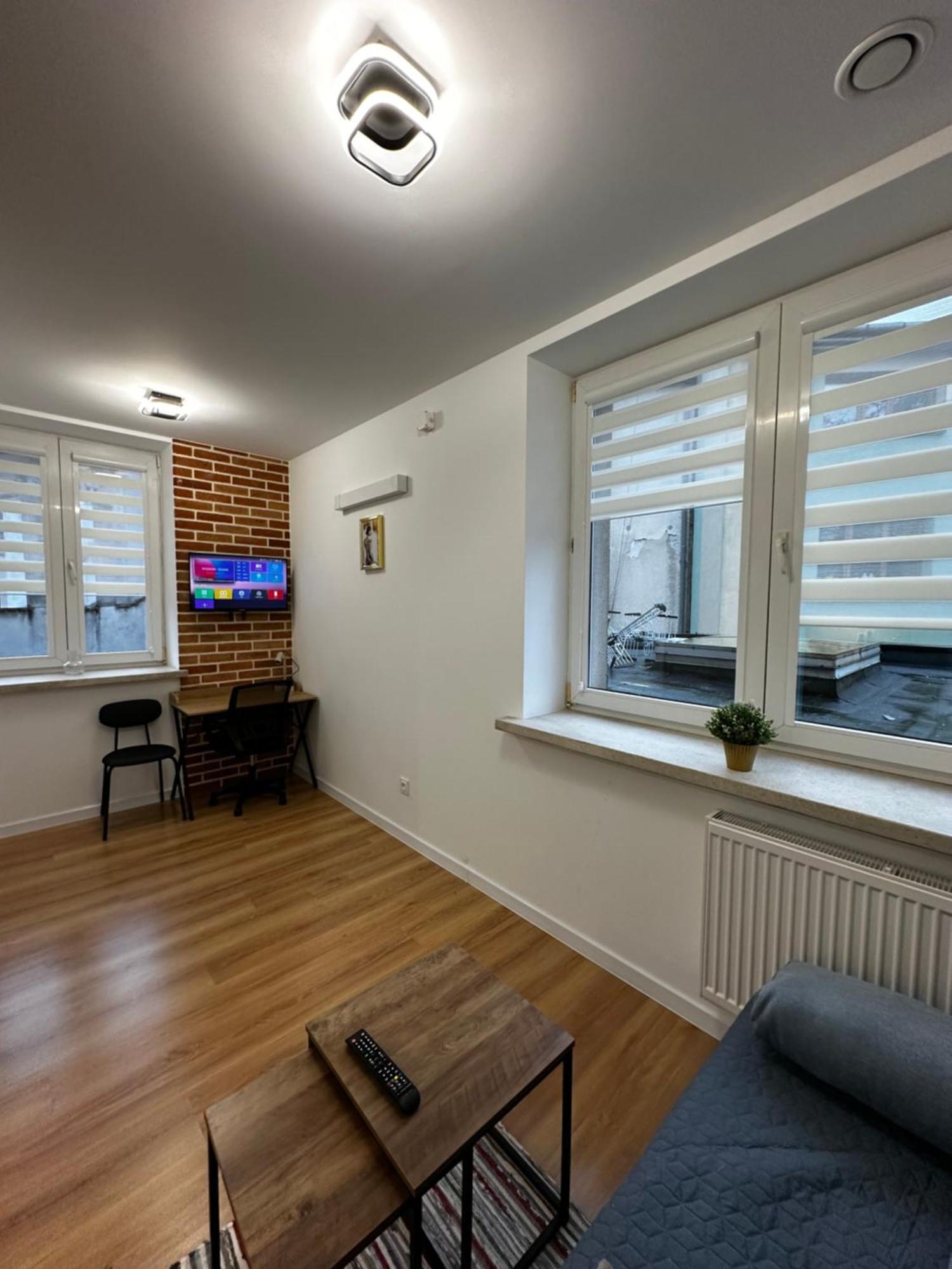Skwerowa Nest Apartman Krakkó Kültér fotó